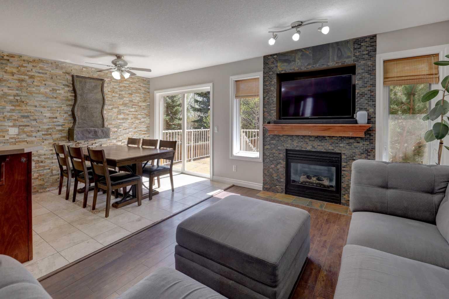 Property Photo:  15 Parklane Drive  AB T1P 1C2 