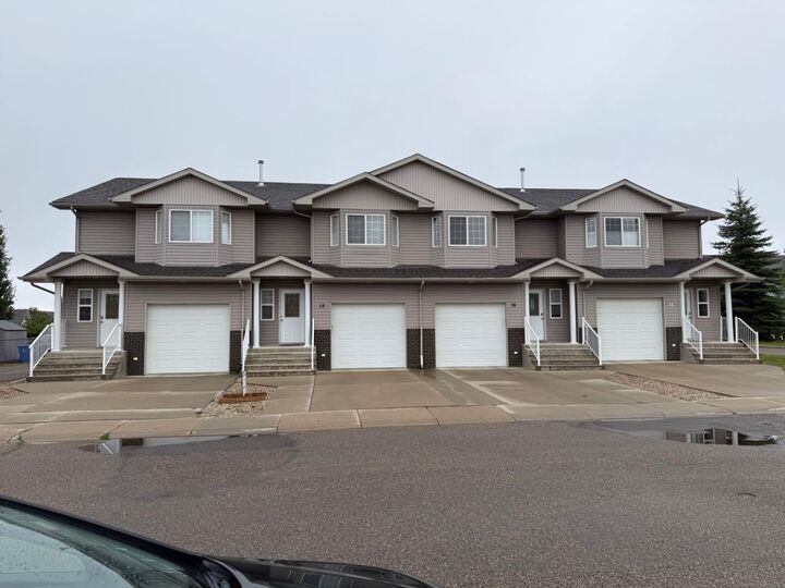 Photo de la propriété:  18 Sierra Avenue SW  AB T1B 0A5 