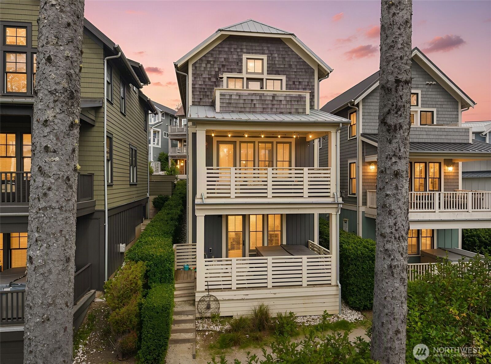 Property Photo:  38  Seaside Lane  WA 98571 