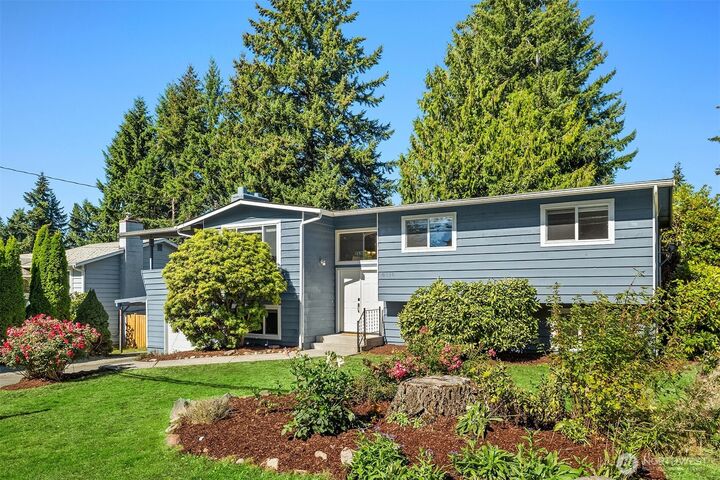 Property Photo:  8610 NE 137th Street  WA 98034 