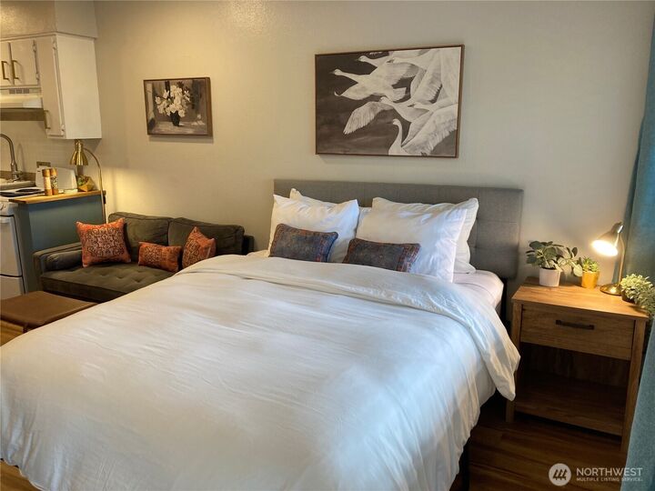Property Photo:  250  Tucker Avenue 2  WA 98250 