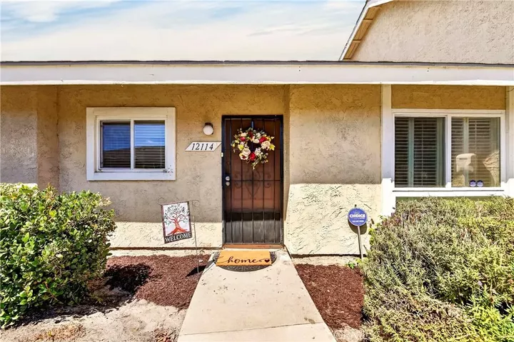 Property Photo:  12114 Stonegate Lane  CA 92845 