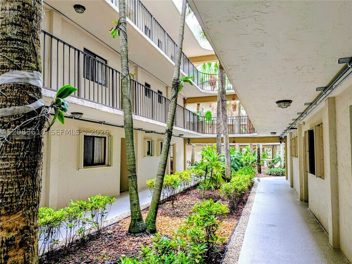 Property Photo:  8075 SW 107th Ave 123  FL 33173 