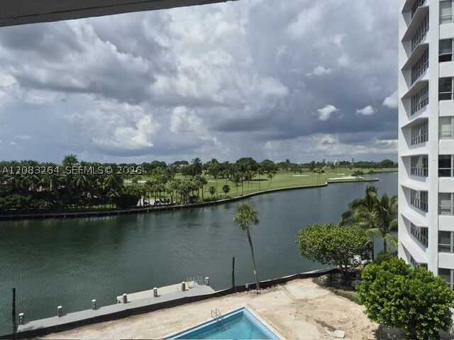 Property Photo:  9100 W Bay Harbor Dr 5B  FL 33154 