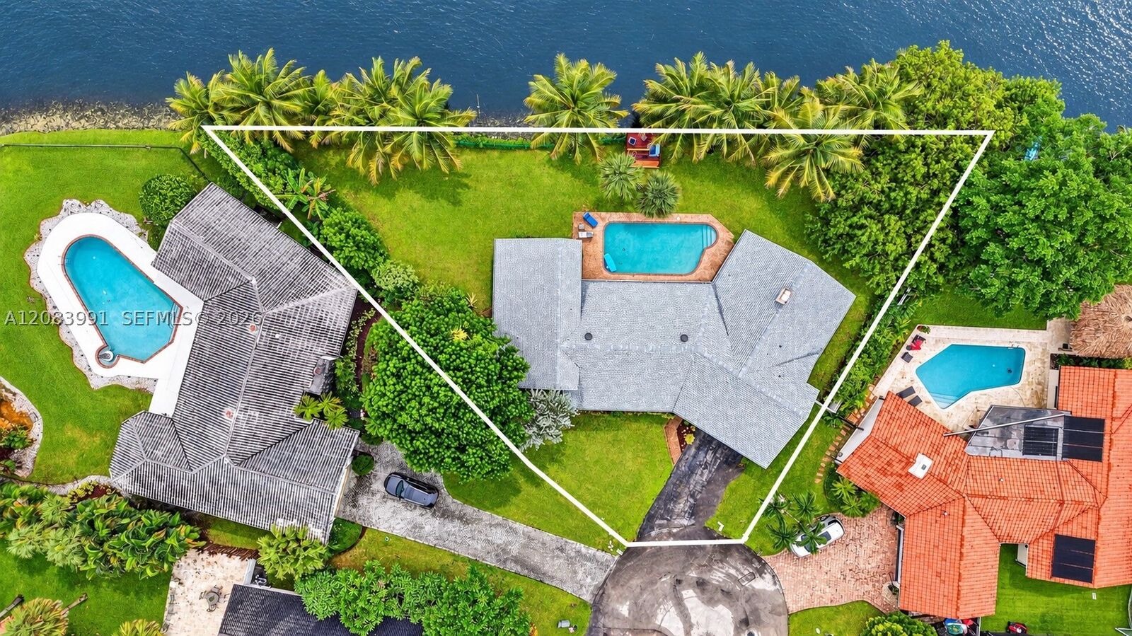 Property Photo: 9880 SW 1st St FL 33324