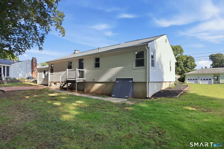 Property Photo: 156 Robin Hill Road CT 06450