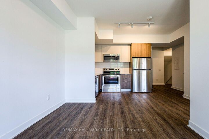 Property Photo:  37 Danforth Road 357  ON M1L 0J6 
