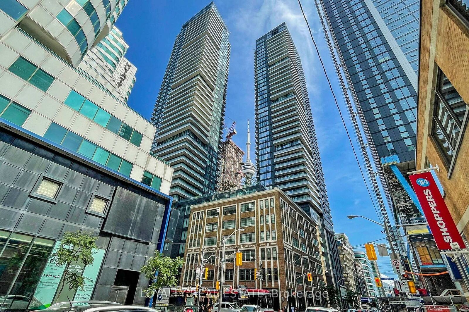 Property Photo: 115 Blue Jays Way 3705 ON M5V 3T3