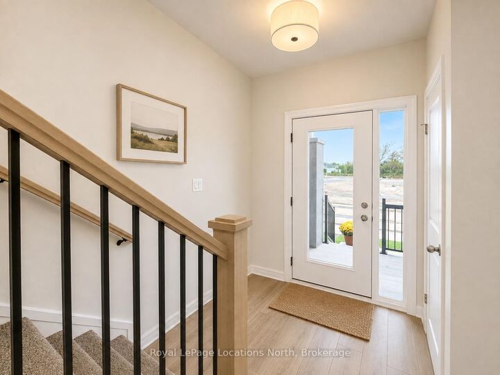 Property Photo:  3 Driftwood Lane  ON N4L 0A0 