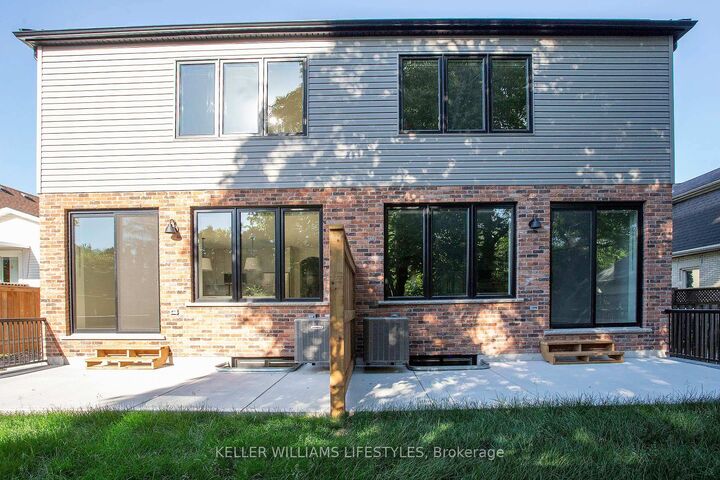Property Photo:  121 Cathcart Street B  ON N6C 3M2 