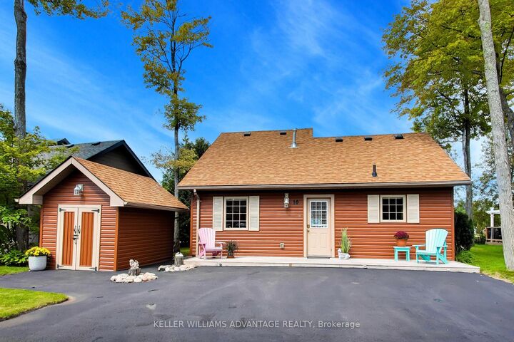 Property Photo:  10 Cabin Crescent  ON L9Z 1X7 