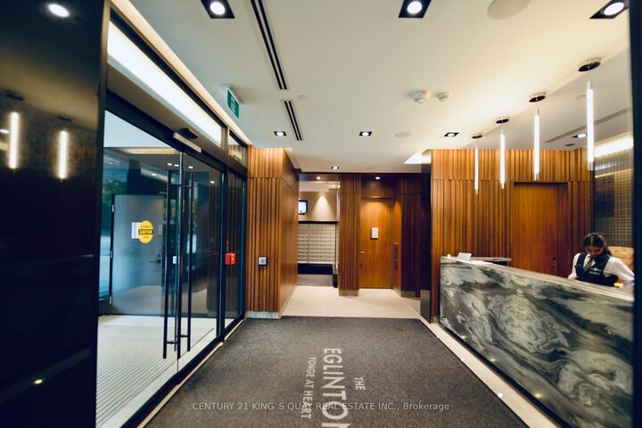 Property Photo: 125 Redpath Avenue 1601 ON M4S 0B5