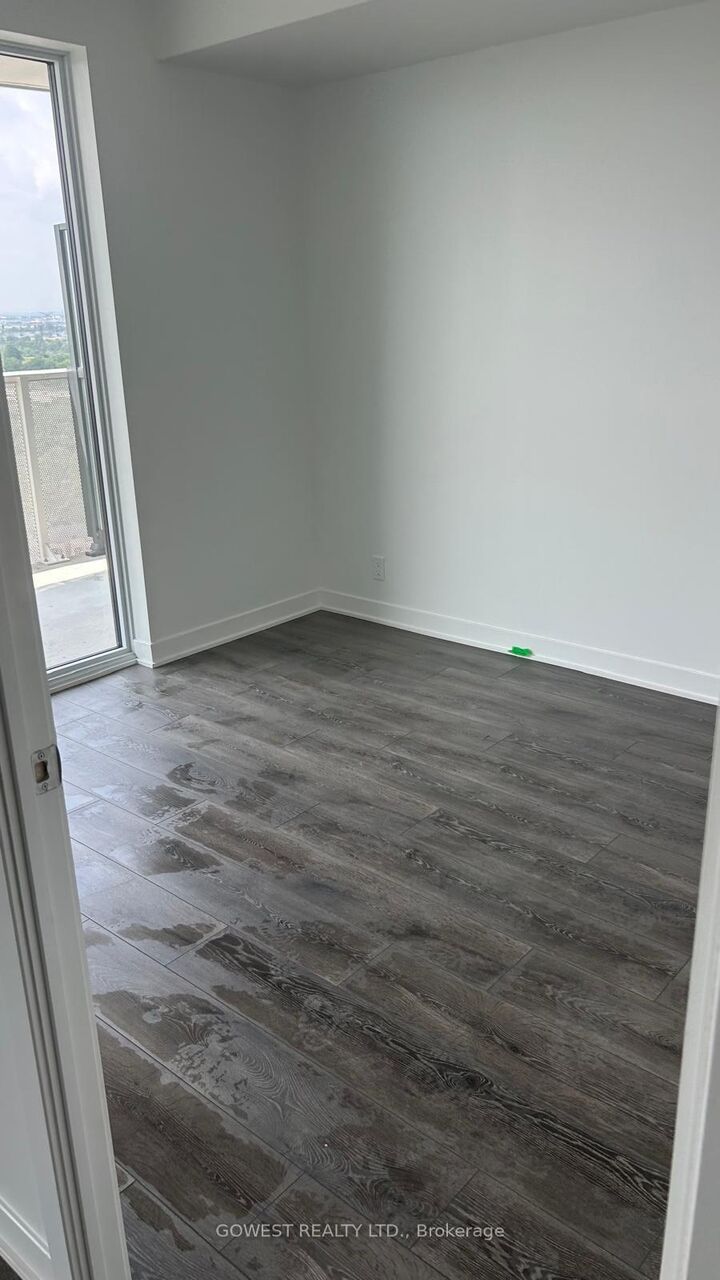 Property Photo:  6 Flavelle Trail 1715  ON L4L 0M8 