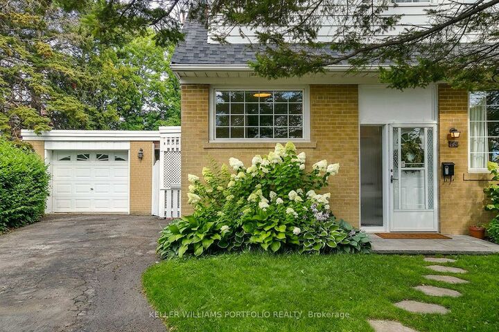 Property Photo:  88 Sabrina Dr Drive  ON M9R 2J9 