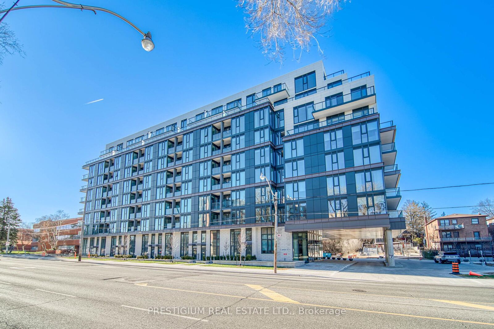 Property Photo:  250 Lawrence Avenue W 213  ON M5M 1B2 