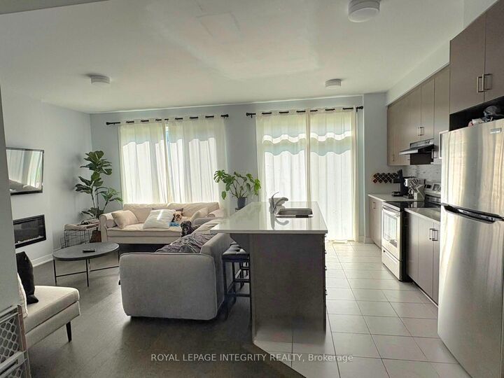 Property Photo:  261 Ormiston Crescent  ON K2J 7E4 