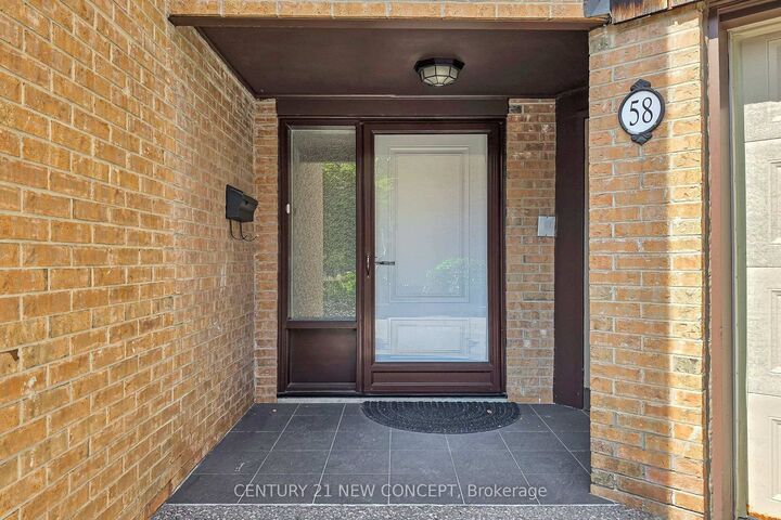 Property Photo:  58 Paul Markway N/A  ON M2H 1S7 