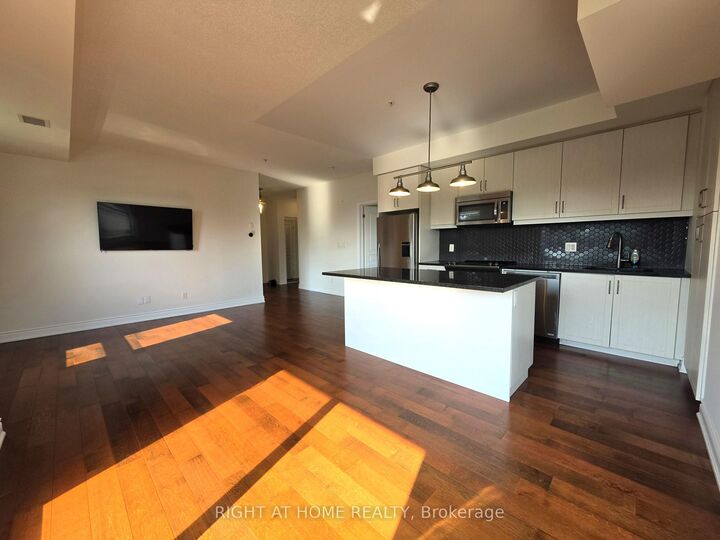 Property Photo:  3170 Erin Mills Parkway 236  ON L5L 0B6 