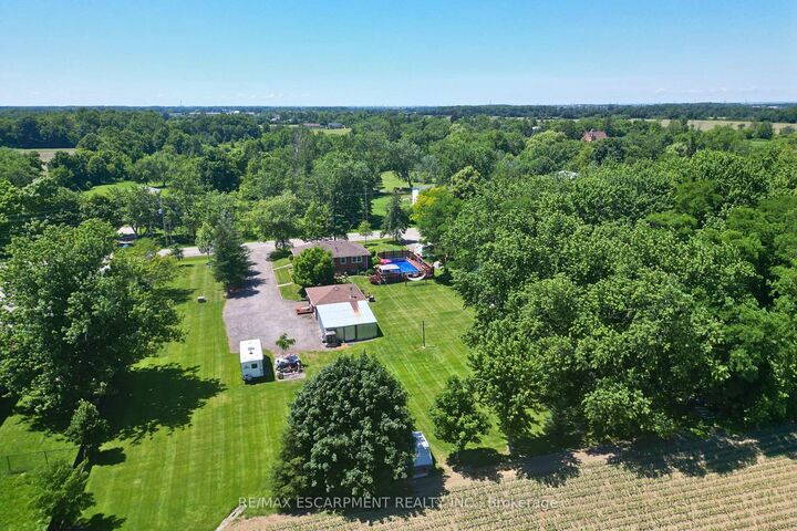 Property Photo: 1065 Woodburn Road ON L0R 1P0