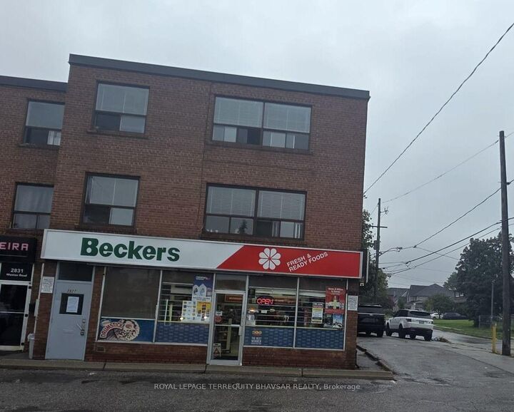 Property Photo:  2827 Weston Road 1  ON M9M 2S1 