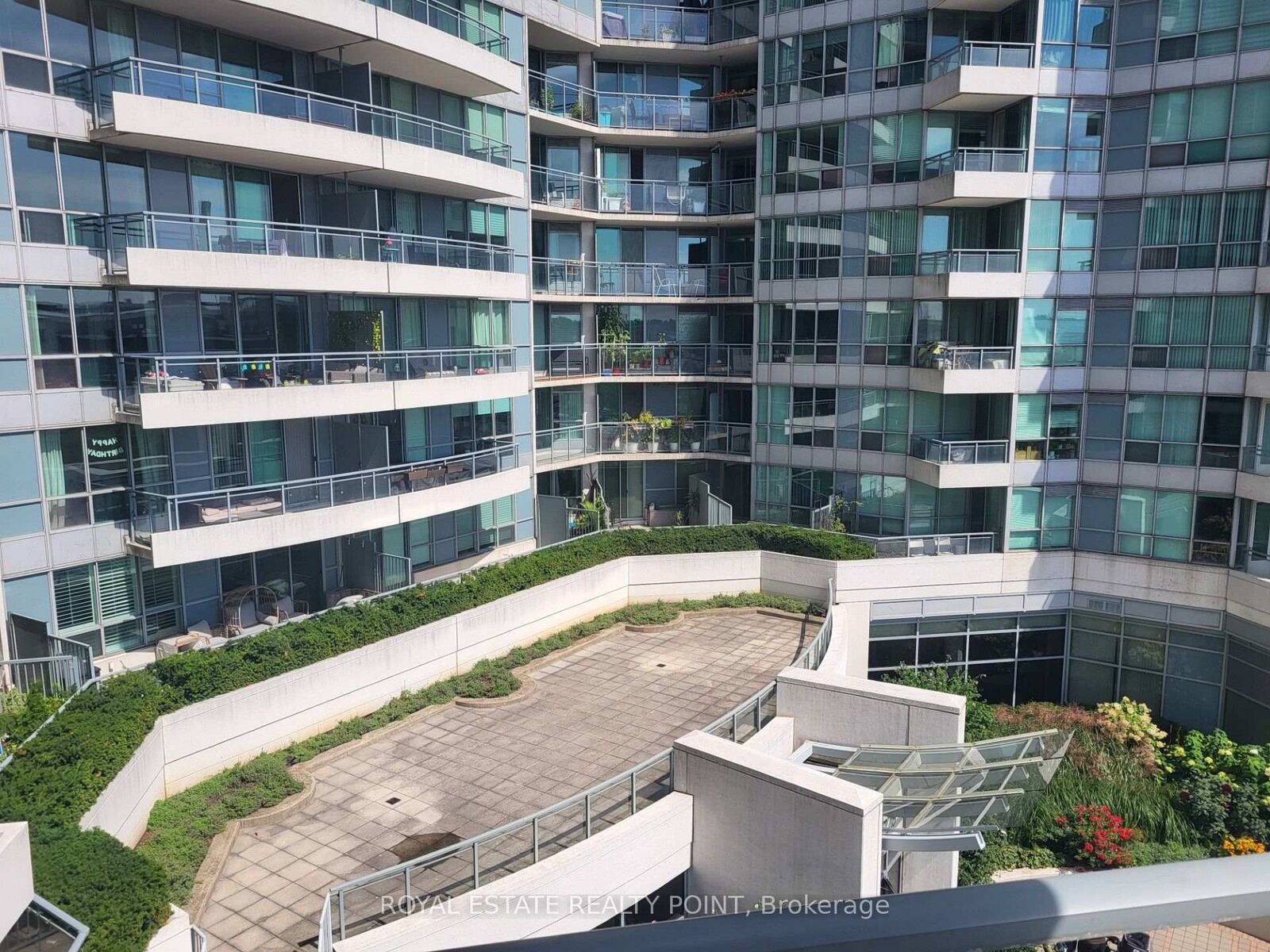 Property Photo:  230 Queens Quay W #522  ON M5J 2Y7 