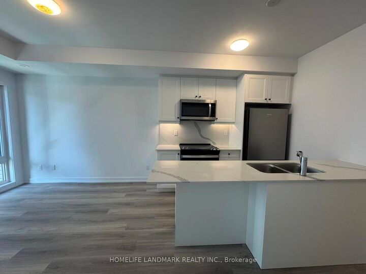 Property Photo:  5 Bancroft Lane 311  ON L4E 1M1 