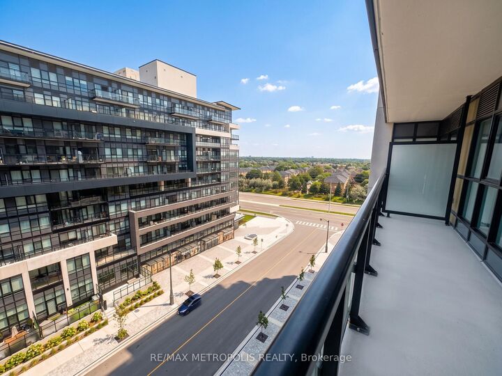 Property Photo:  405 Dundas Street W 714  ON L6M 5P9 