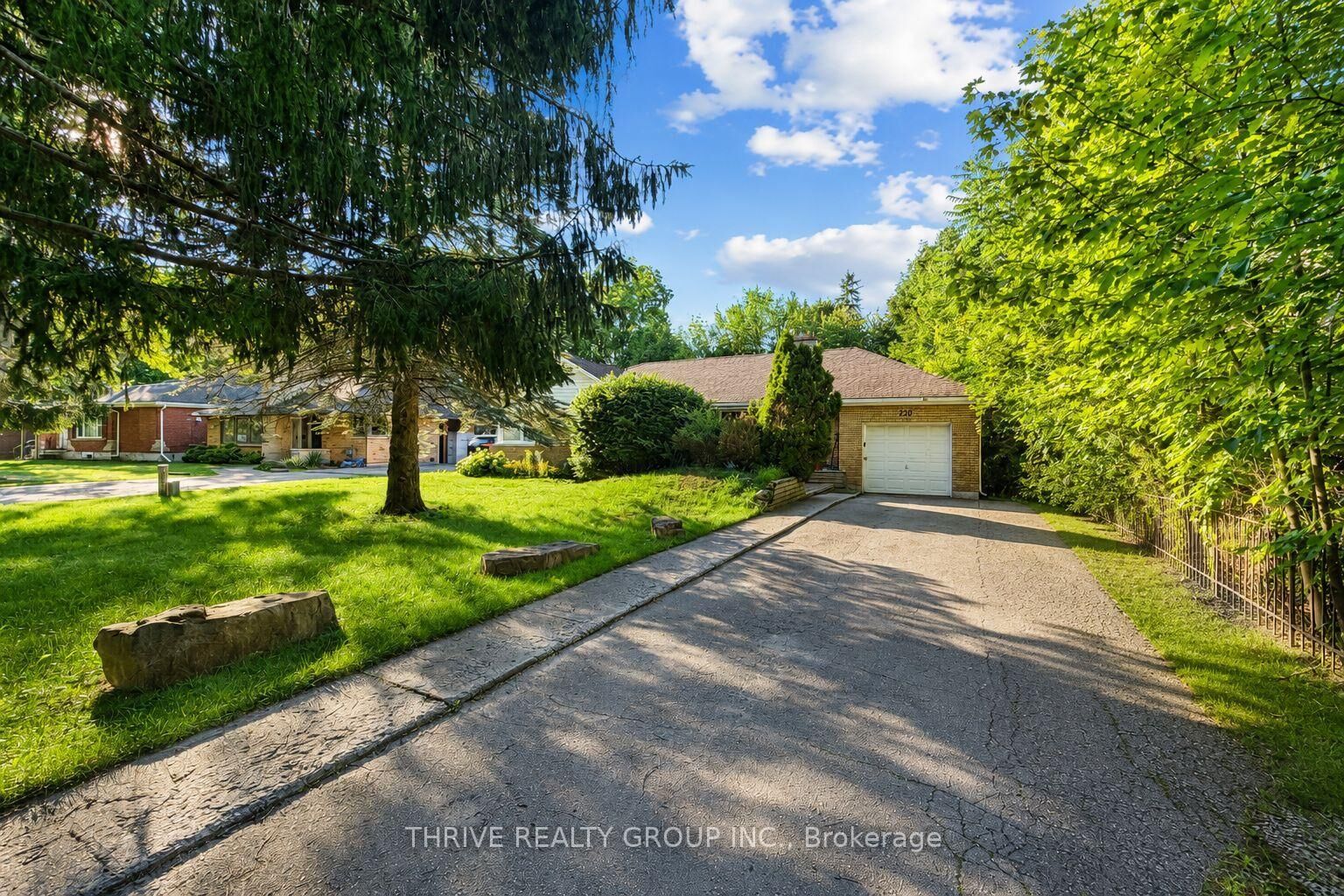 Property Photo:  230 University Crescent Lower  ON N6A 2L5 