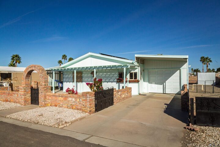 Property Photo: 11428 E 37 St AZ 85367