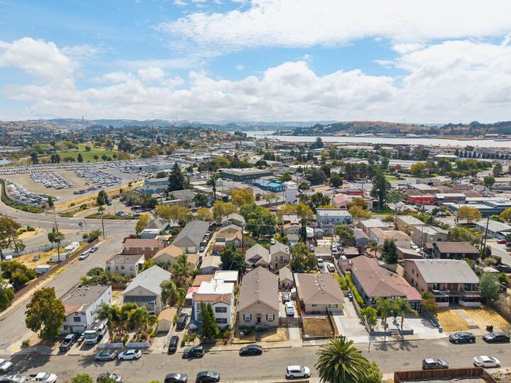 Property Photo: 827 Pennsylvania Street CA 94590
