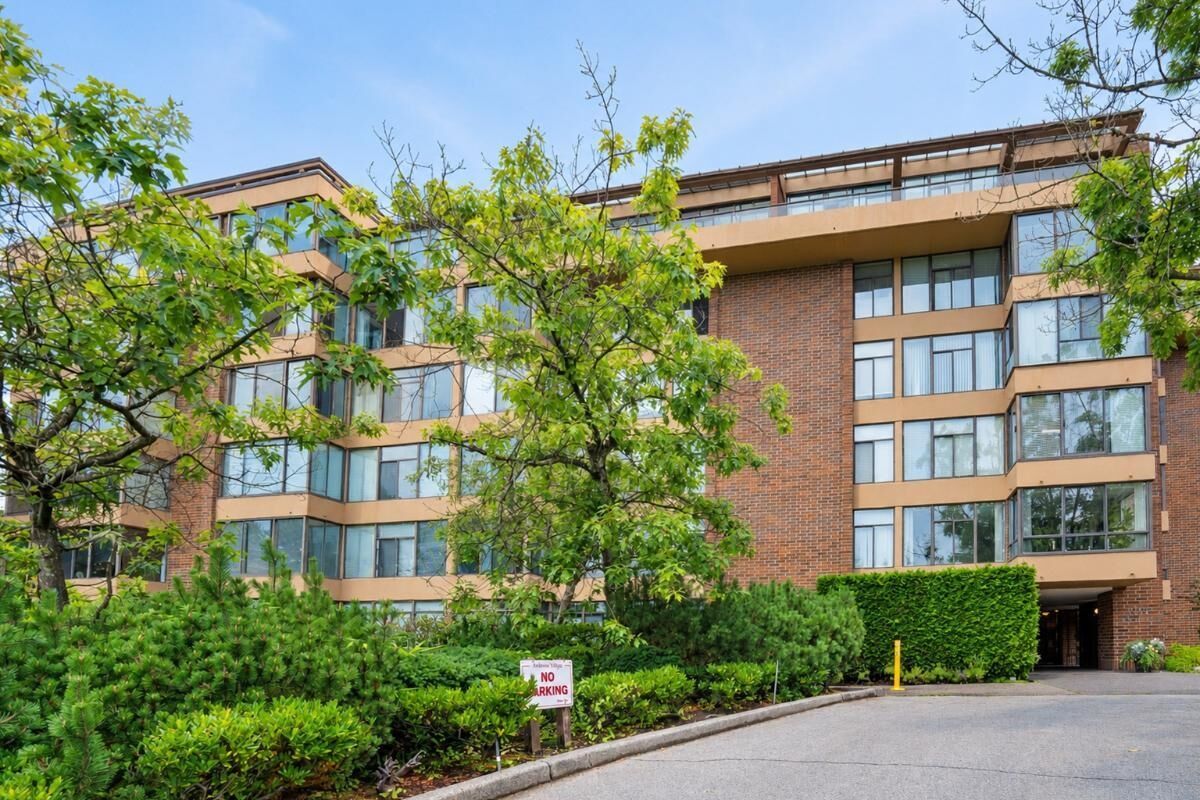 Property Photo:  2101 McMullen Avenue 513  BC V6L 3B4 