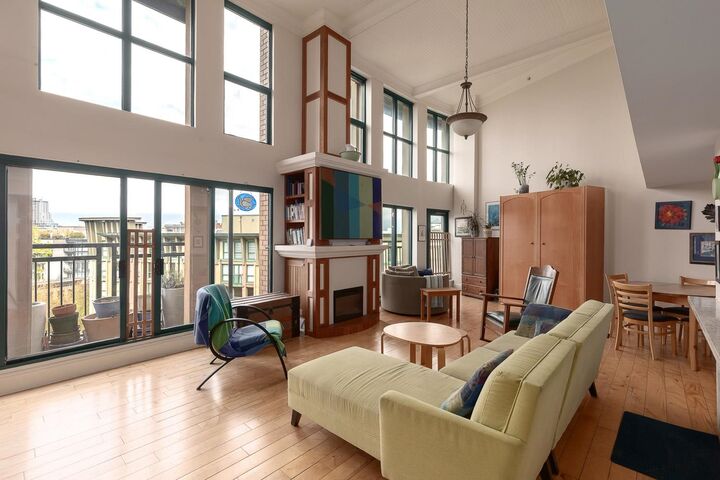 Property Photo:  22 E Cordova Street 607  BC V6A 4G8 