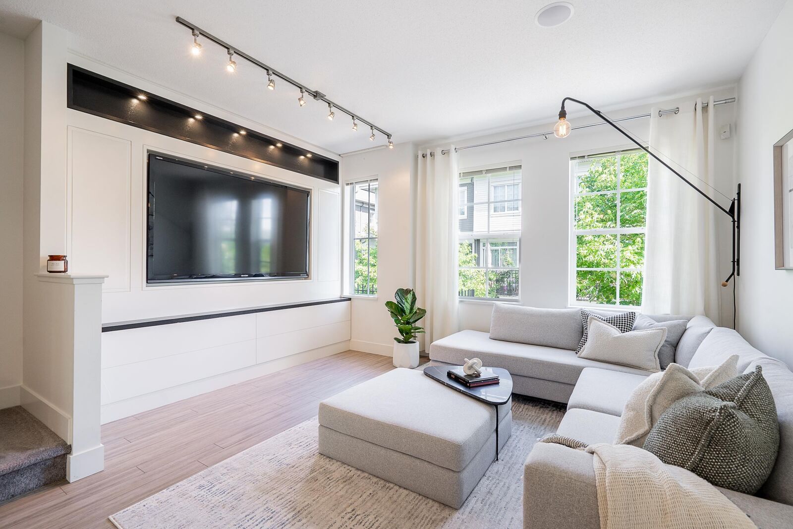 Property Photo:  3399 151 Street 39  BC V3Z 0L3 