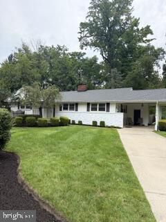 Property Photo:  401 Edgemoor Drive  NJ 08057 