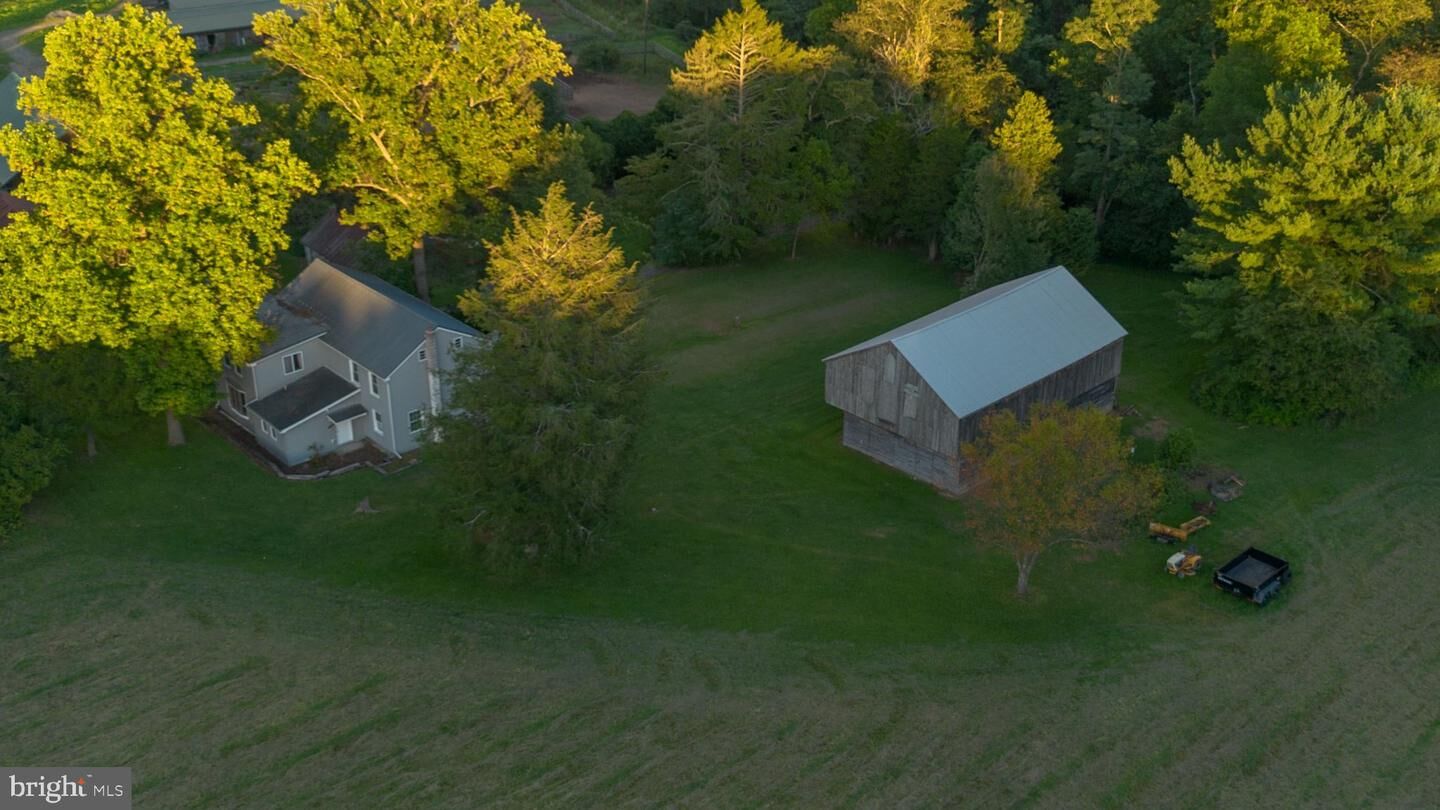Property Photo:  269 Lower Bailey Road  PA 17020 
