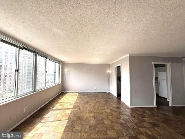 Property Photo:  11801 Rockville Pike 1110  MD 20852 