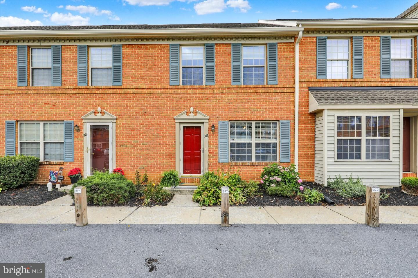 Property Photo:  373 Meetinghouse Lane  PA 17601 