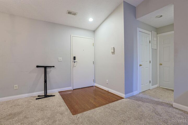 Property Photo: 8002 Pinnacle Point Drive OH 45069