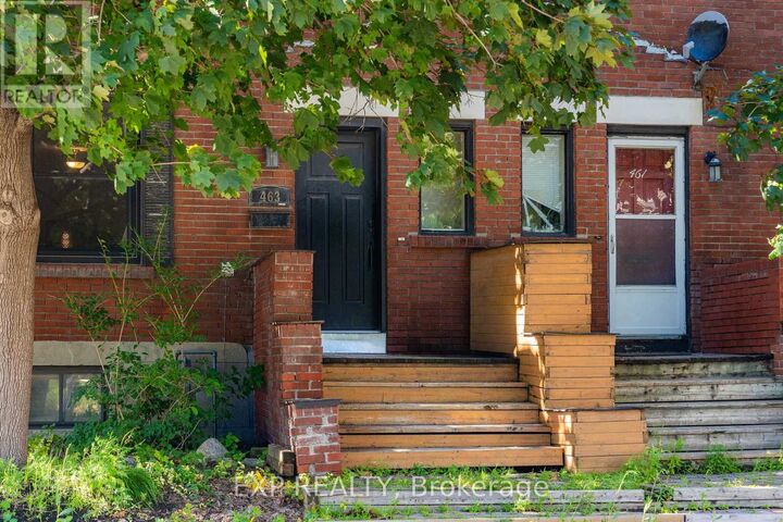 Property Photo:  463 Slater Street  ON K1R 5C2 
