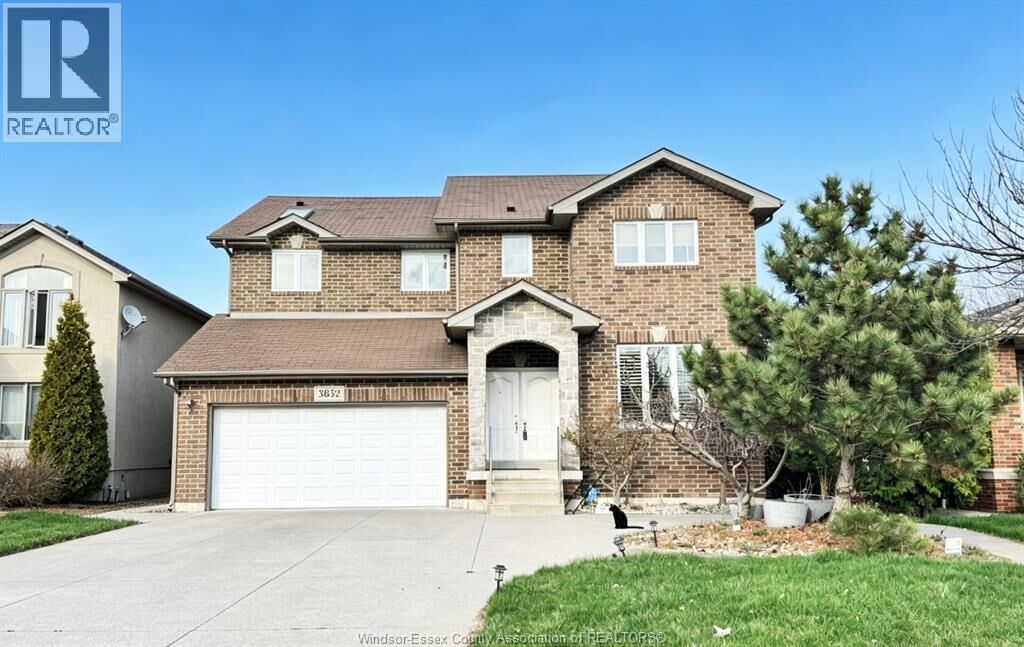 Property Photo: 3852 Concord Court ON N9G 3B3