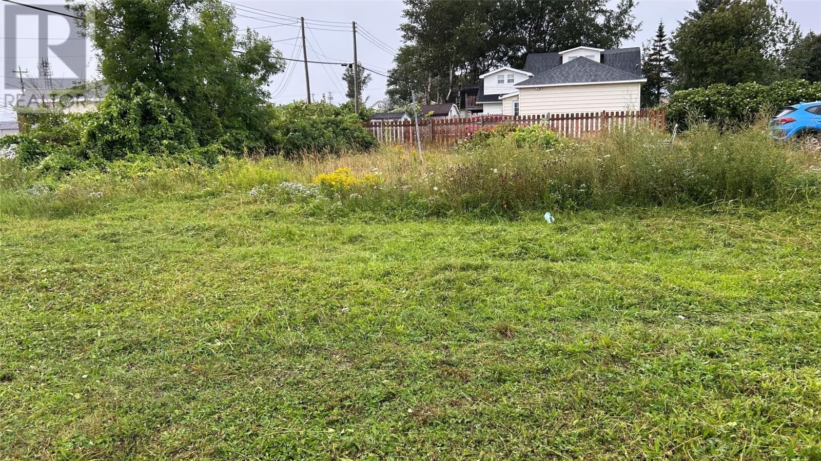 Property Photo:  10 Crown Avenue  NL A2N 1G3 