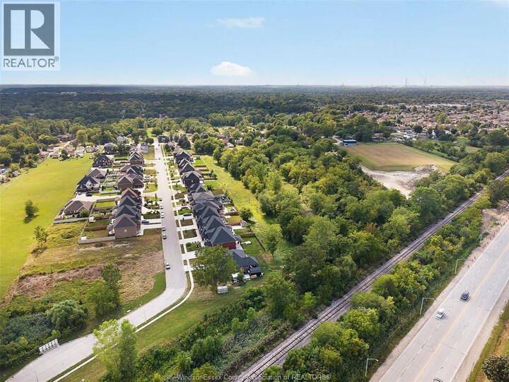 Property Photo:  V/L Oakridge Avenue  ON N9E 3N5 