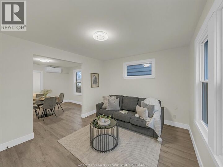 Property Photo:  557 Cameron 3  ON N9B 1Y9 