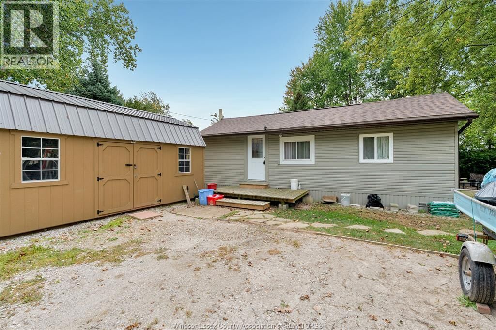 Property Photo:  41 Klies Beach  ON N0R 1G0 