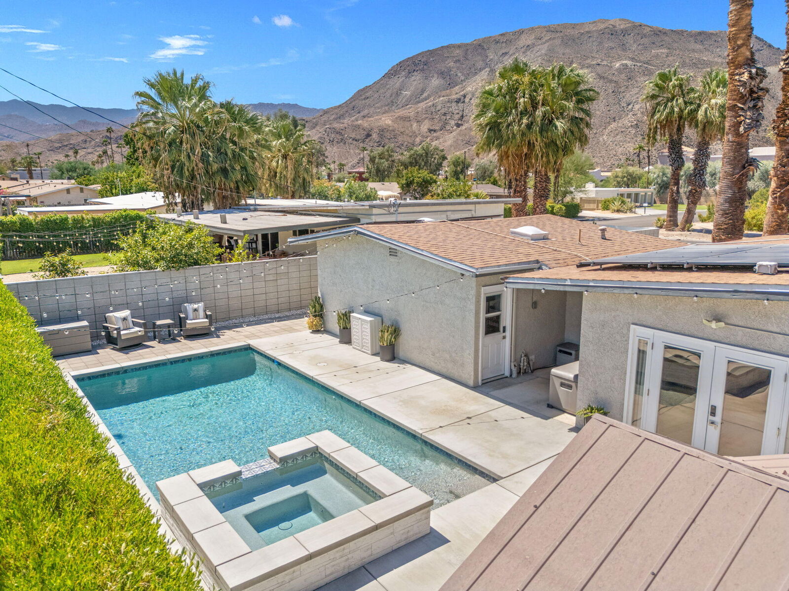 Property Photo:  43769 Joshua Road  CA 92260 