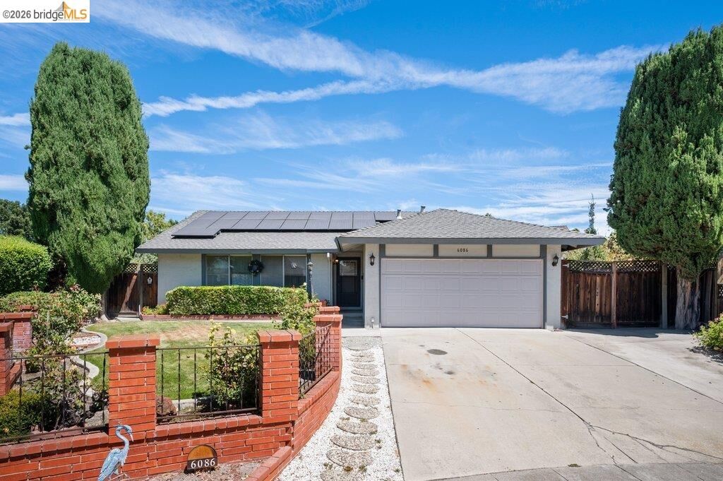 Property Photo:  6086 Blacklock Ct  CA 95123 