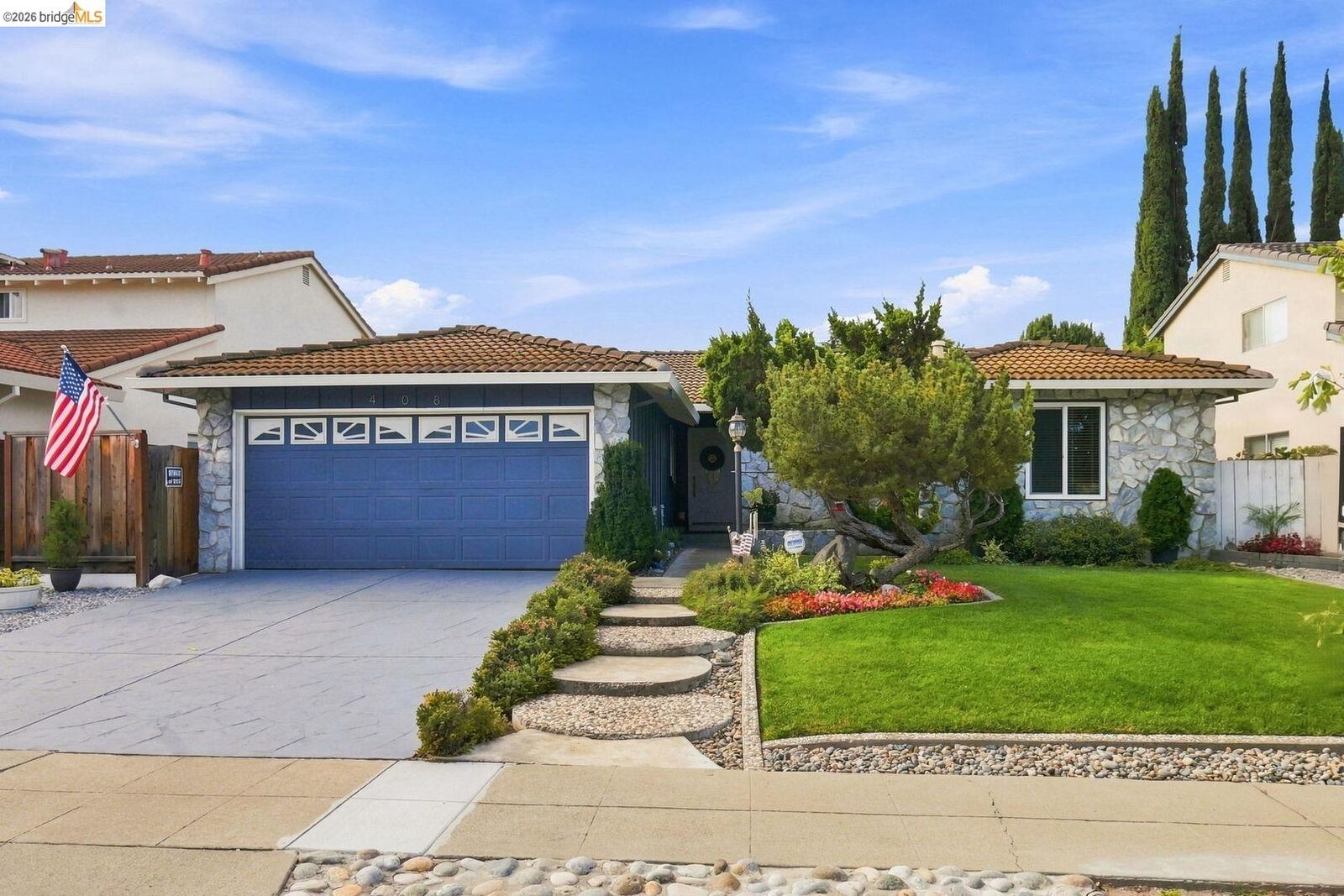 Property Photo: 408 Santa Mesa Dr CA 95123