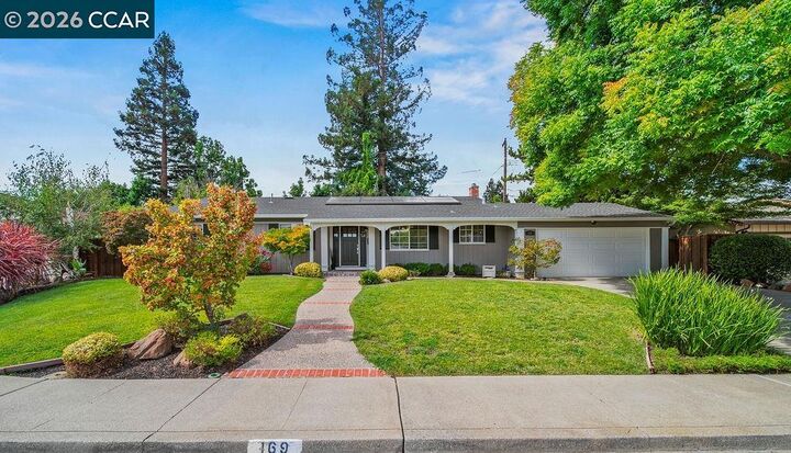Property Photo: 169 Venado Corte CA 94598