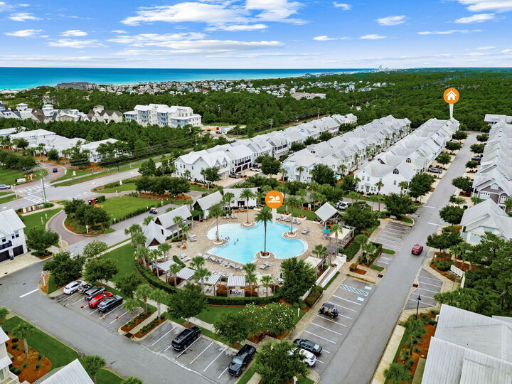 Property Photo:  105 York Lane Unit C  FL 32461 