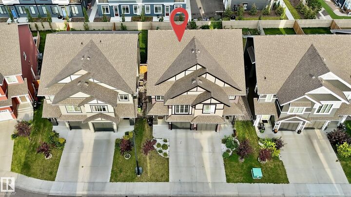 Property Photo: 2284 Chokecherry Cl SW AB T6X 2M6